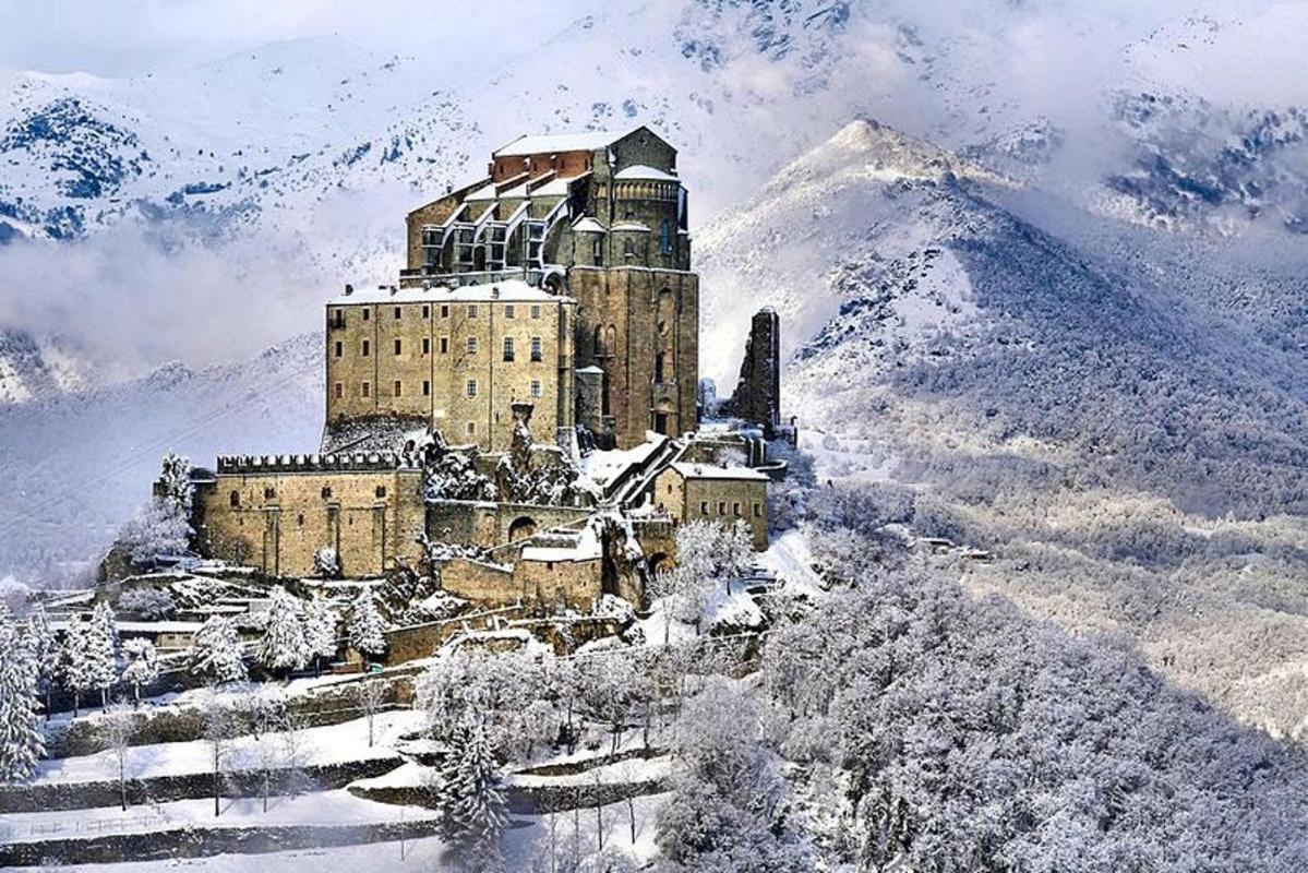 Casa Vacanza Giaveno - 8 Km Sacra Di San Michele エクステリア 写真